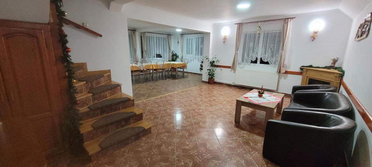 Pensiunea Casa Ady Bran  Exterior foto